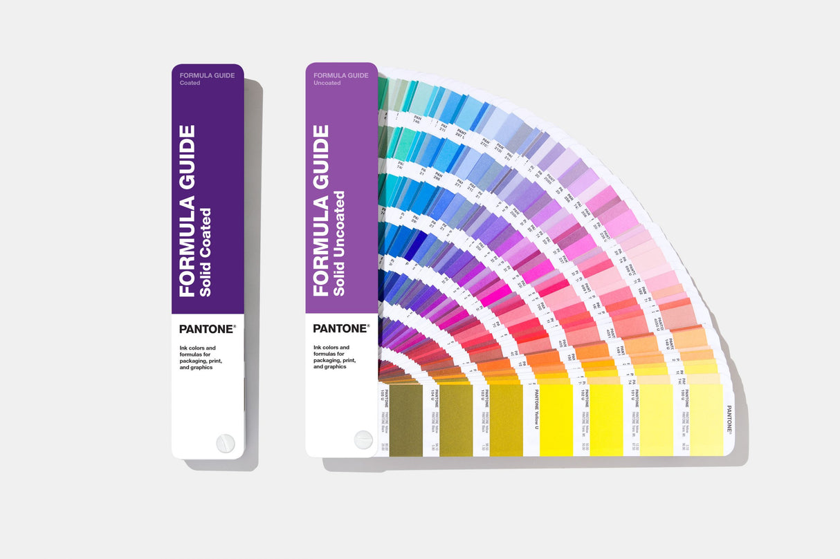 Pantone Essentials 6 guide set