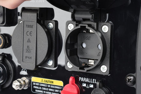 Inverter generator - ULT-3300-EU